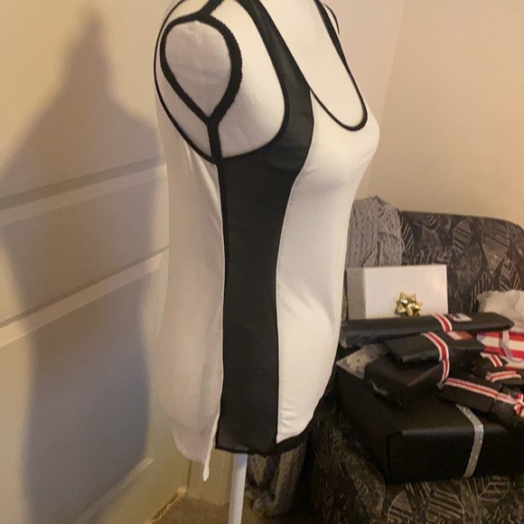 Express Tank Small - Picture 2 of 3